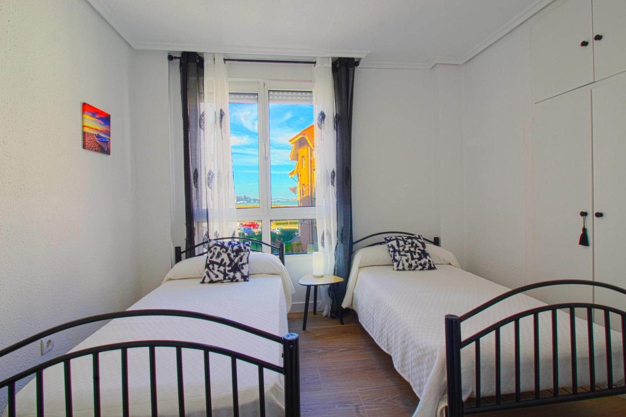 Entre Playa Y Puntal Apartment Somo Exterior foto